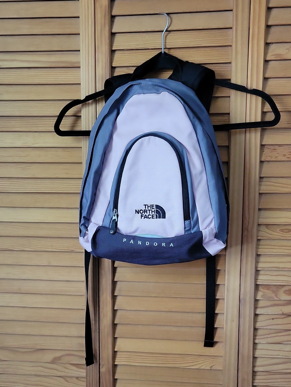 The North Face Pandora Backpack Pink Gray Black Daypack School Travel Hiking Y2K - Picture 2 of 15